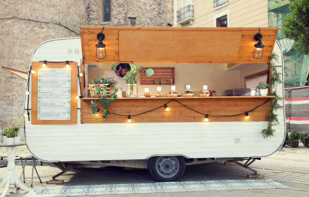How to Start a Food Truck Business with No Money